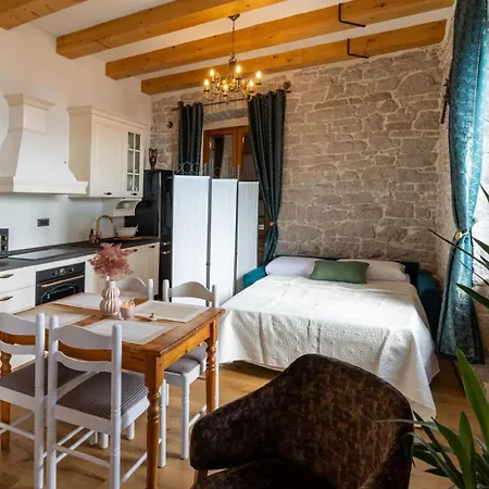 Obala Apartment *